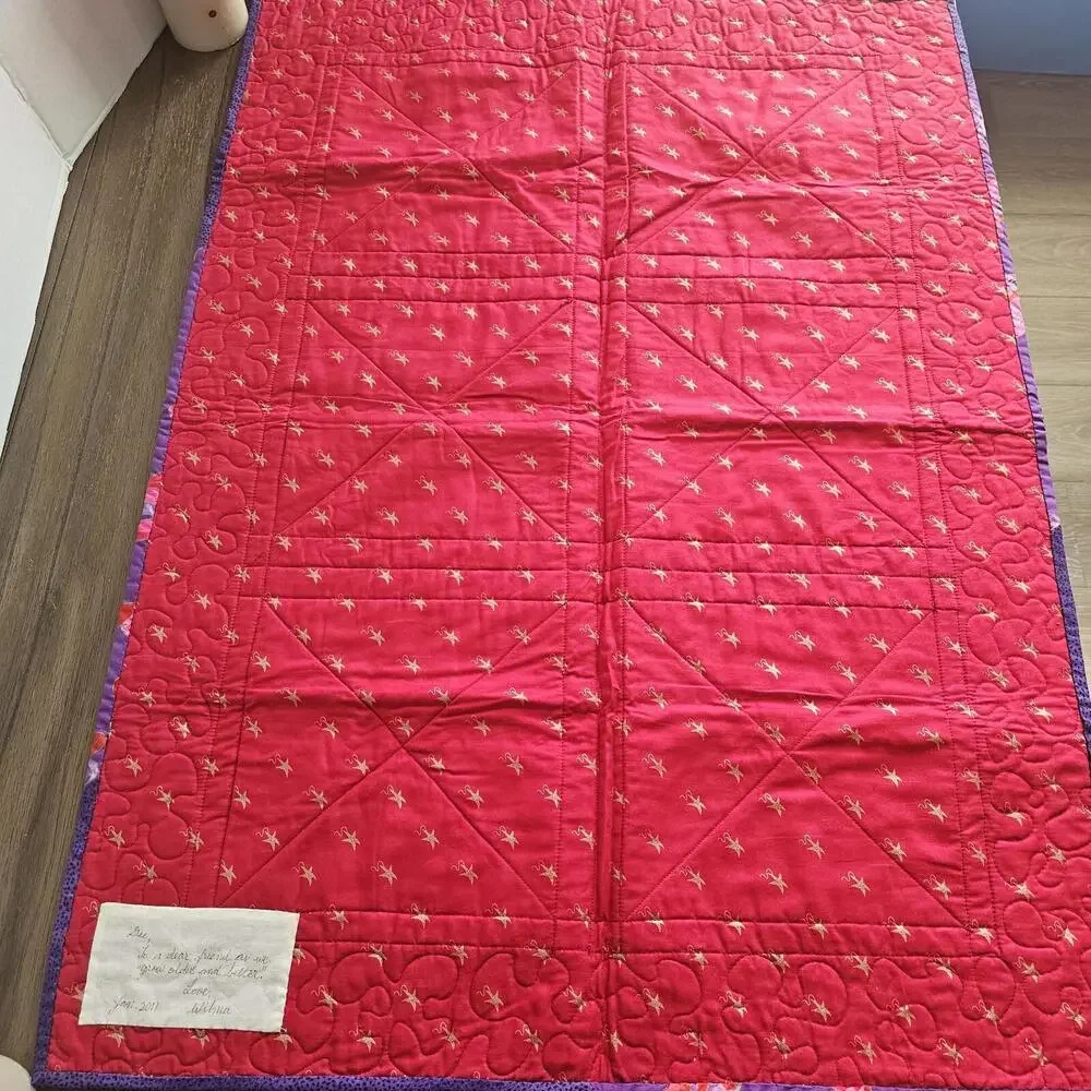 Red Hat Ladies Sofa Small Handmade Quilt
